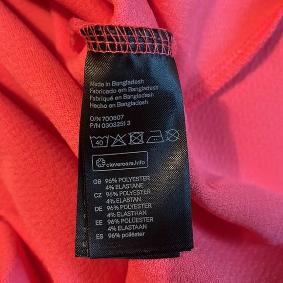 𝅺divided H&M Coral dress with plunge opening on back size 8 - Picture 5 of 6